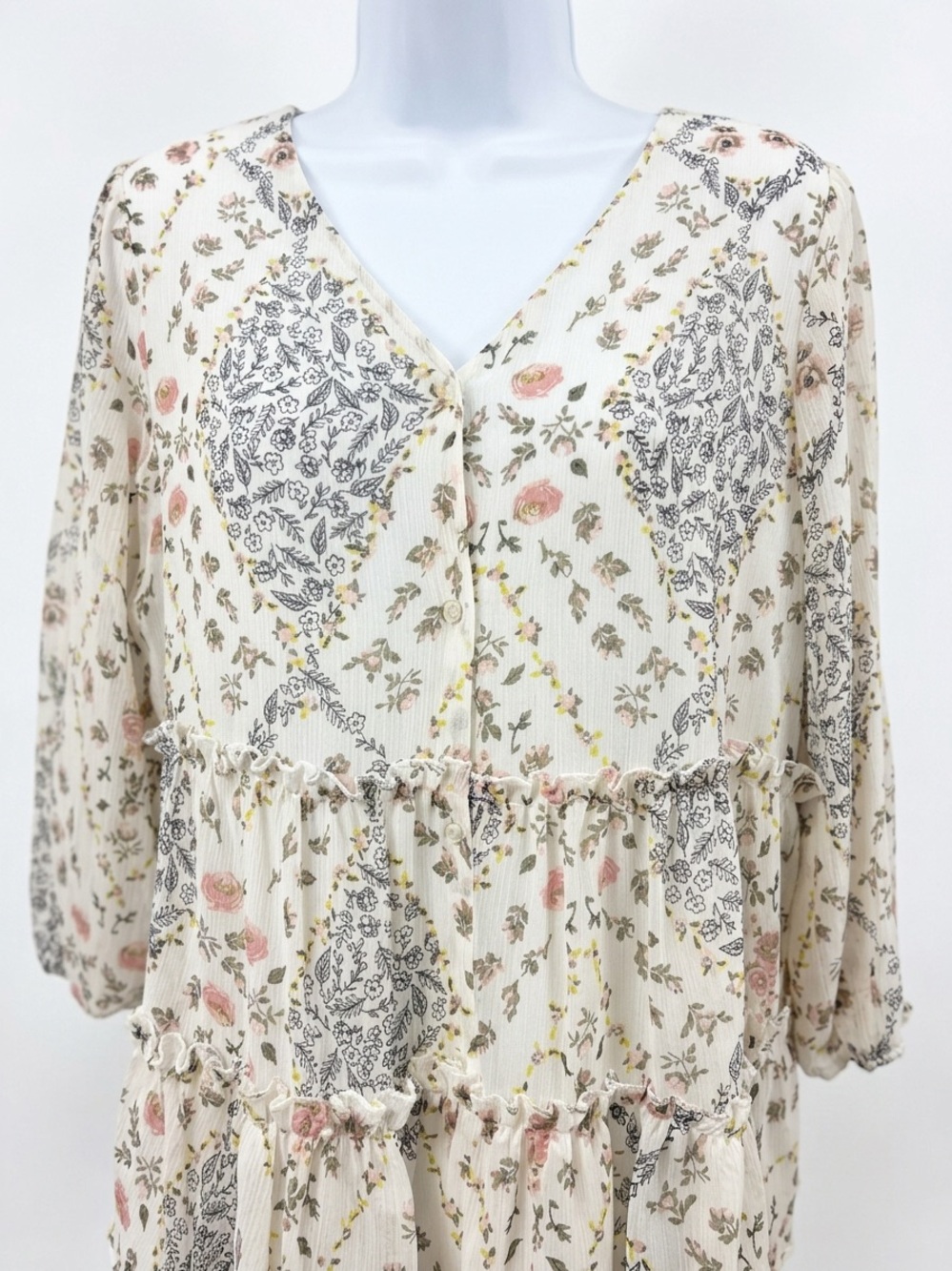 C. Est. 1946 Floral Tiered Blouse Lightweight Cottagecore Style Size Small